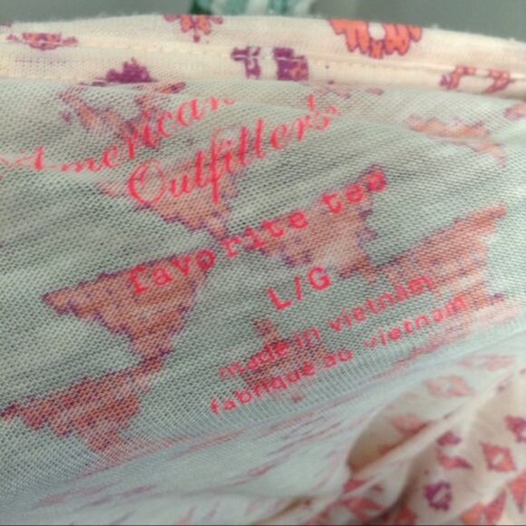 AMERICAN EAGLE Pink Tribal Burnout Favorite Tee Large NEW - Picture 5 of 7